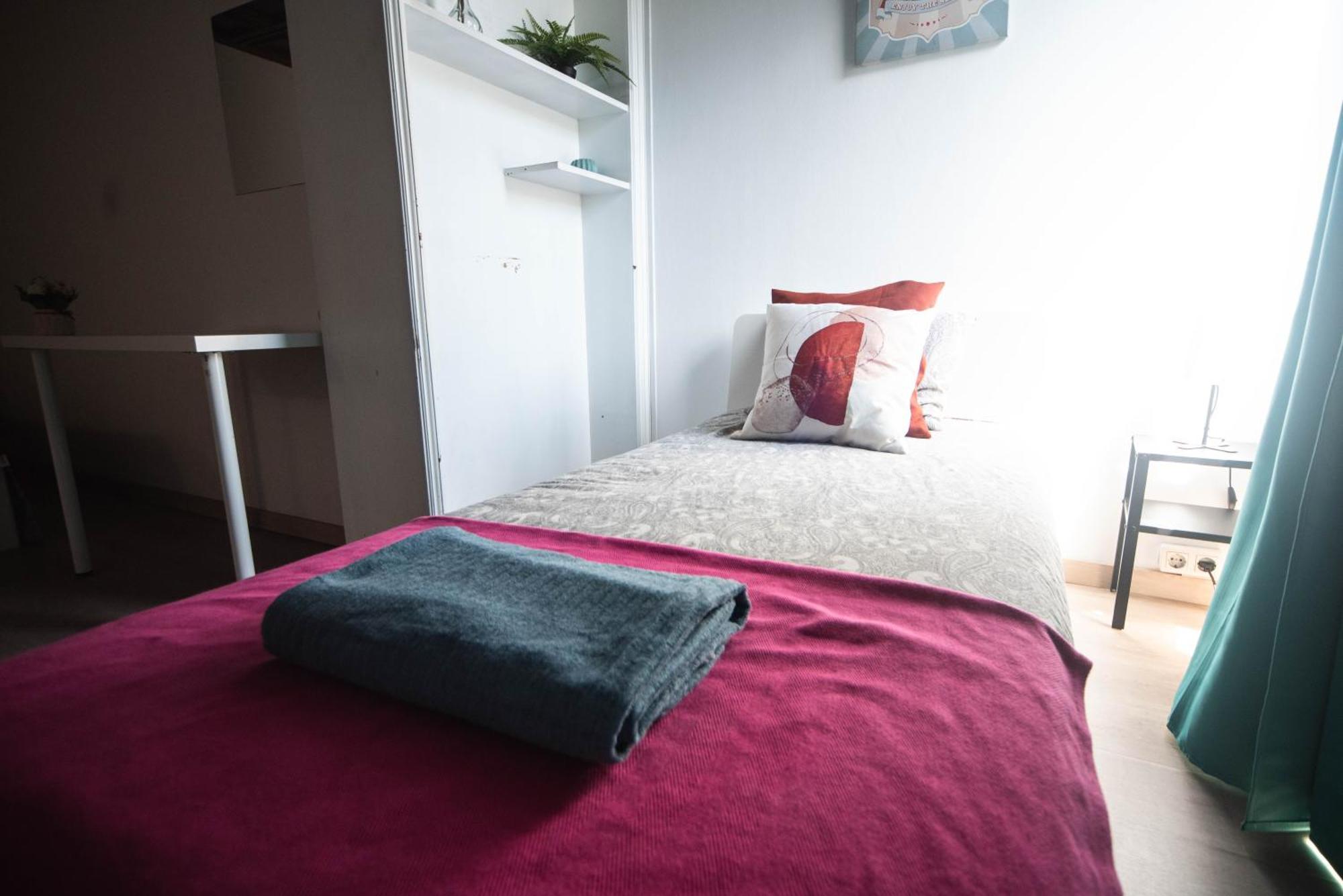 Auberge de jeunesse By Eixample *